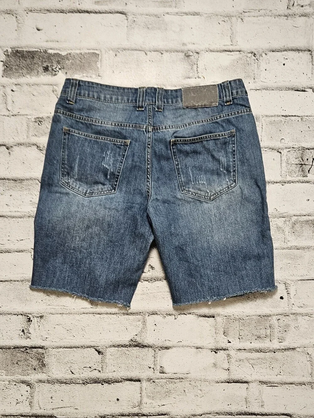 Distressed Graphic Denim Shorts Y2K Streetwear Raw Hem XL